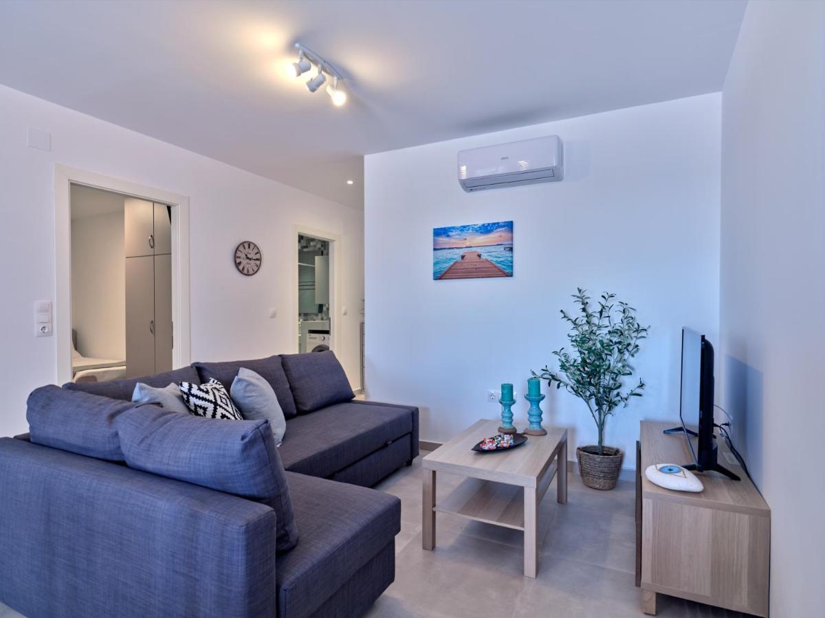 Ormos Naoussa'S Apartment ภายนอก รูปภาพ