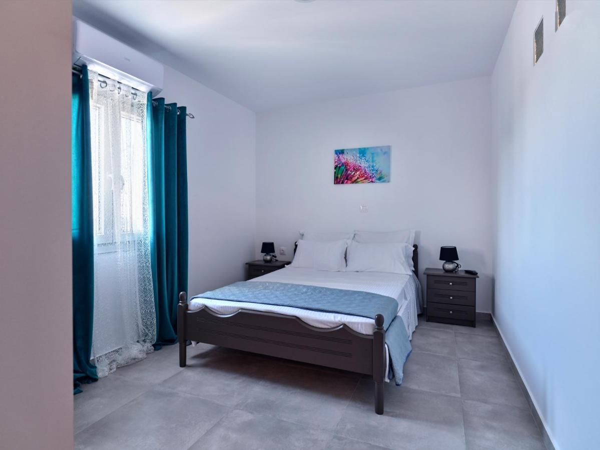 Ormos Naoussa'S Apartment ภายนอก รูปภาพ